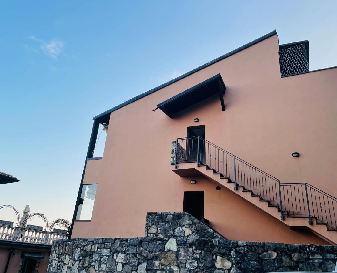 Casa Dolce Vita, Seeblick 托斯科拉诺-马德尔诺 外观 照片